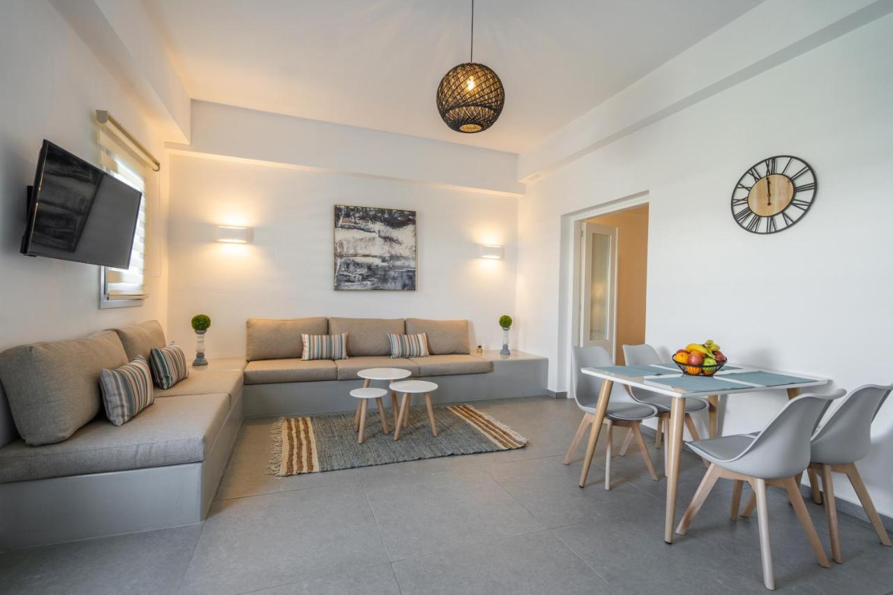 Sn Santorini Apartments Kamari  Exterior photo
