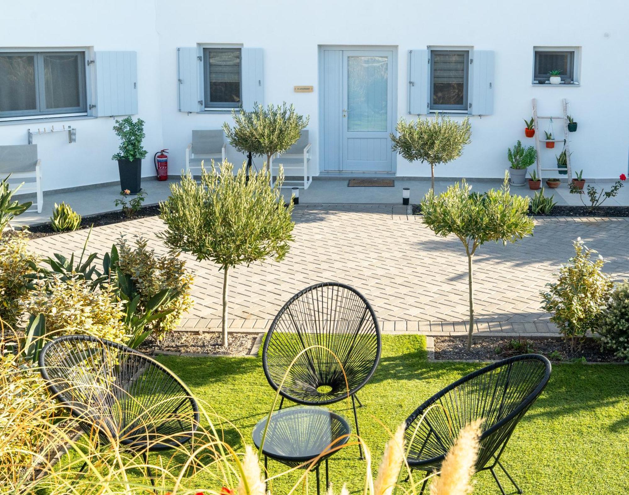 Sn Santorini Apartments Kamari  Exterior photo
